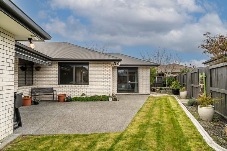 Photo of property in 2 Mosslea Court, Rototuna North, Hamilton, 3210
