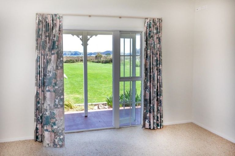 Photo of property in 7 Strongman Road, Coromandel, 3506