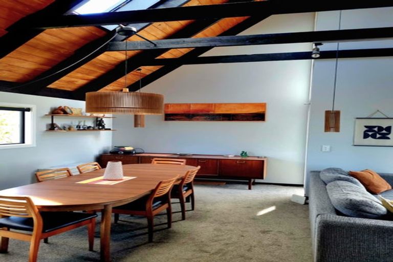 Photo of property in 10 Virginia Grove, Brooklyn, Wellington, 6021