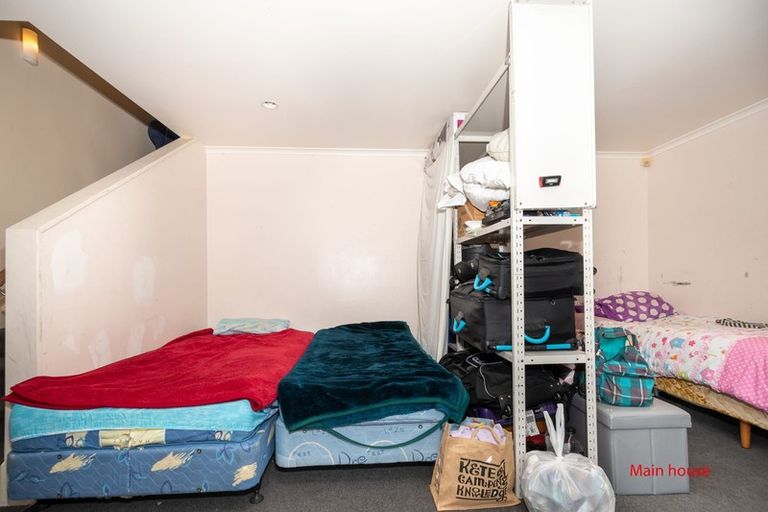 Photo of property in 27 Cherry Tree Place, Massey, Auckland, 0614