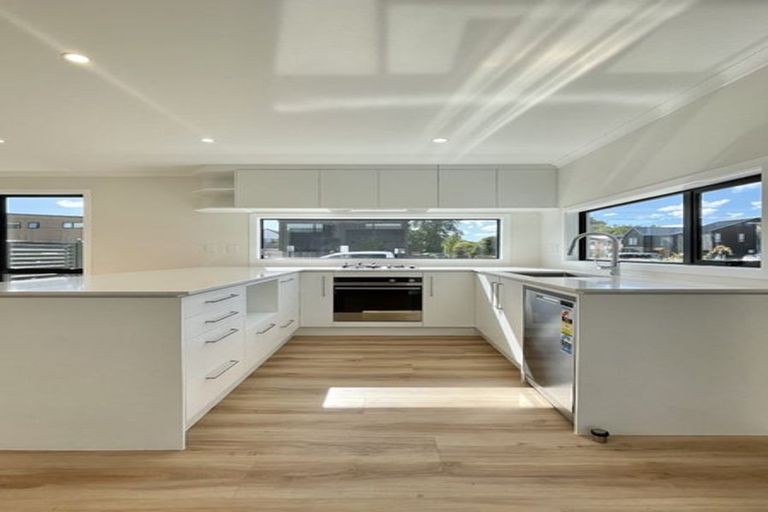 Photo of property in 23 Doug Jensen Street, Wallaceville, Upper Hutt, 5018