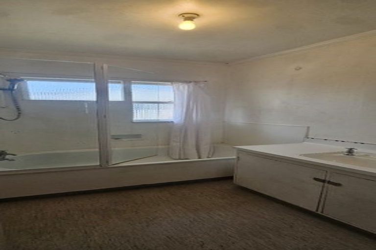 Photo of property in 1/1 Arnold Street, Onekawa, Napier, 4110