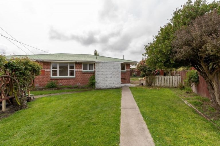 Photo of property in 28 Palmside Street, Somerfield, Christchurch, 8024