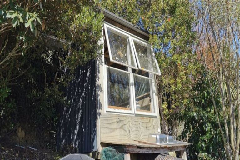 Photo of property in 36 South Terrace, Picton, 7220