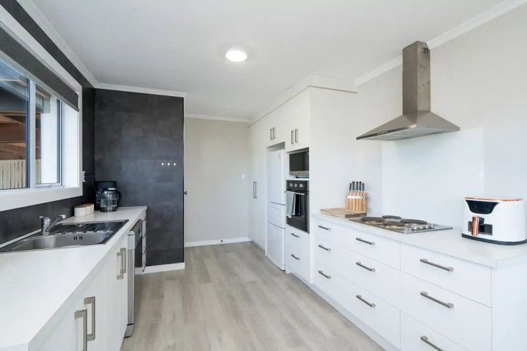 Photo of property in 85 Bay Road, Grasmere, Invercargill, 9810