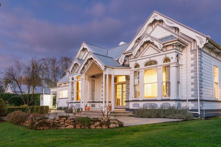 Photo of property in 25 Spenser Street, Milton, 9220