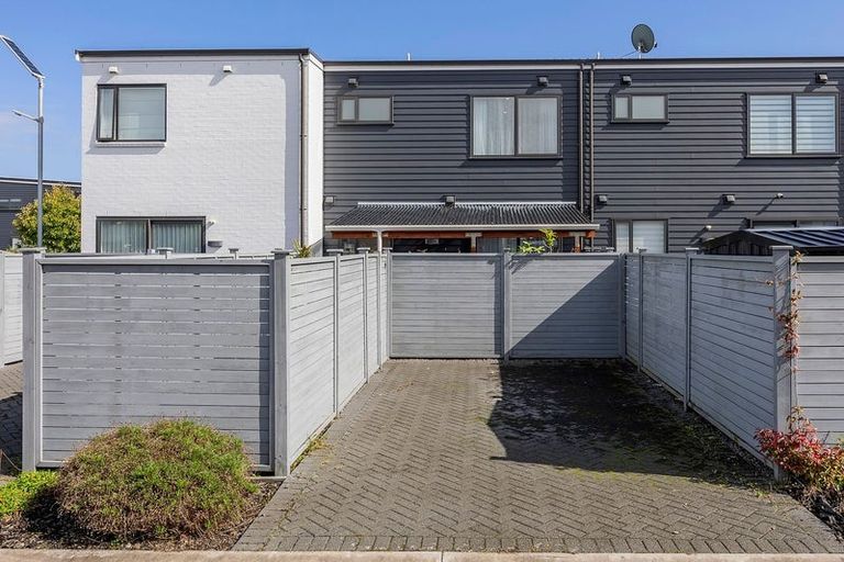 Photo of property in 25 Boyes Avenue, Whenuapai, Auckland, 0618