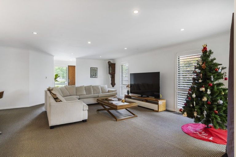 Photo of property in 24 Sunset Drive, Pukekohe, 2120