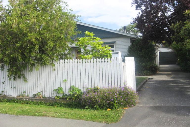 Photo of property in 46 Riverview Street, Beckenham, Christchurch, 8023