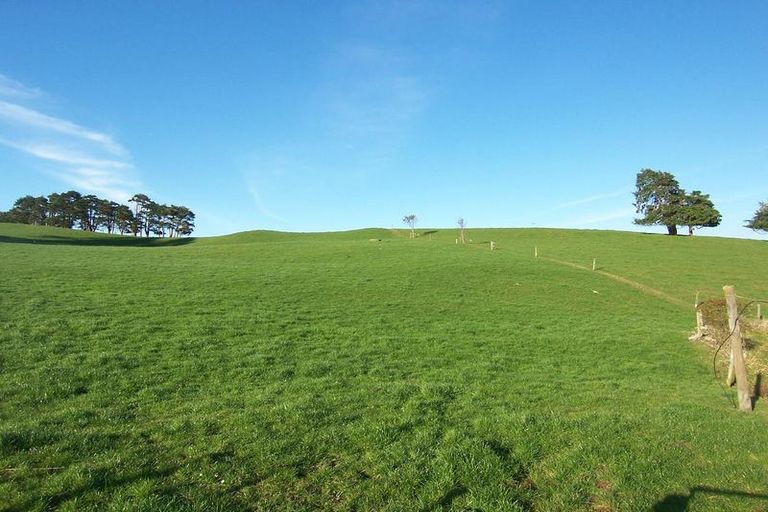 Photo of property in 73 Te Mata Road, Raglan, 3295