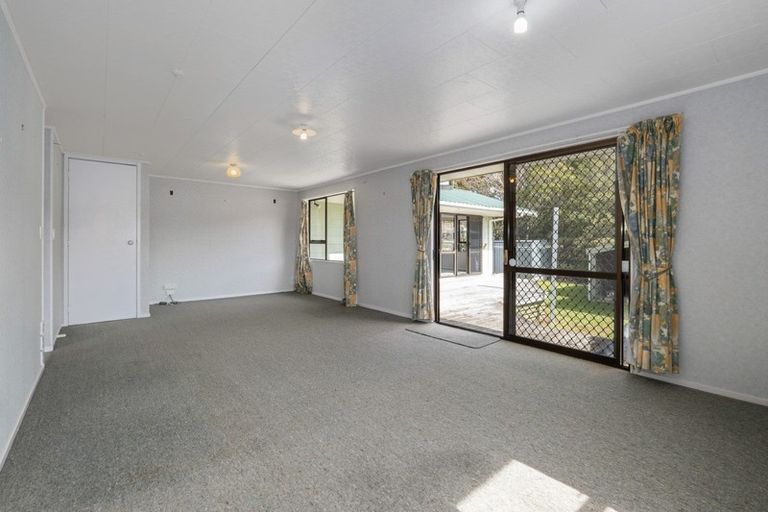 Photo of property in 63 York Street, Picton, 7220