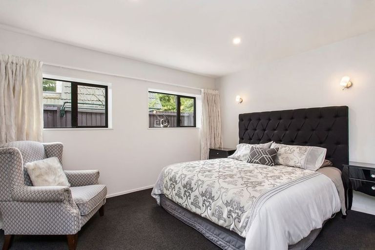 Photo of property in 2 Rembrandt Place, Burnside, Christchurch, 8053