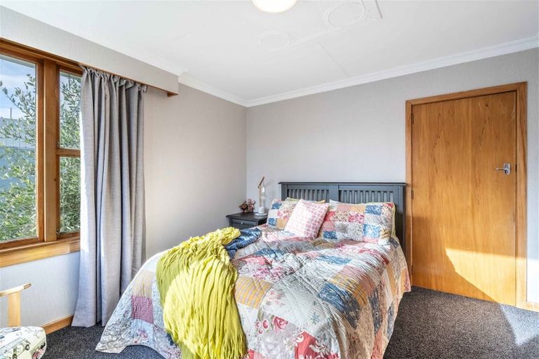 Photo of property in 1 Crombie Street, Gore, 9710