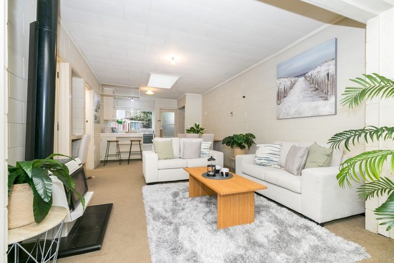 Photo of property in 2/121 Queens Avenue, Frankton, Hamilton, 3204