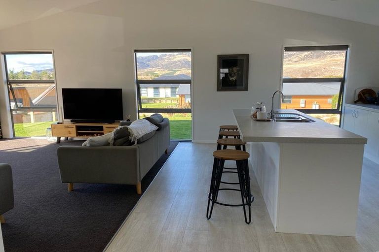 Photo of property in 7 Arion Court, Mount Pisa, Cromwell, 9383