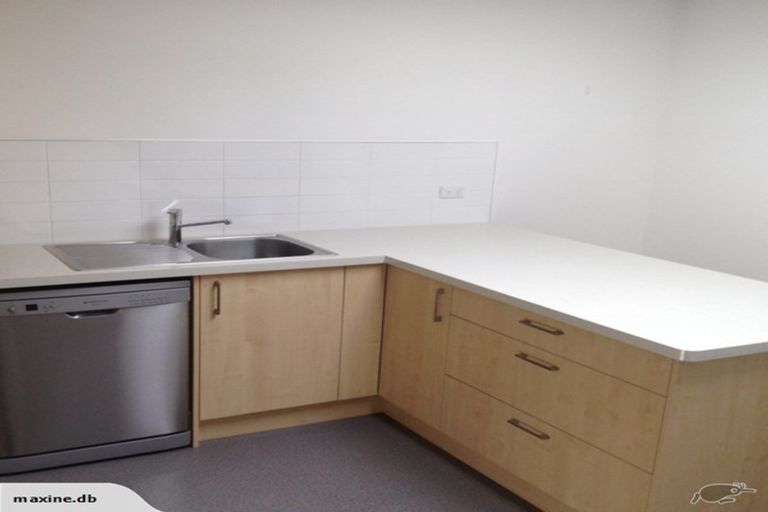 Photo of property in 340 Ohiro Road, Brooklyn, Wellington, 6021