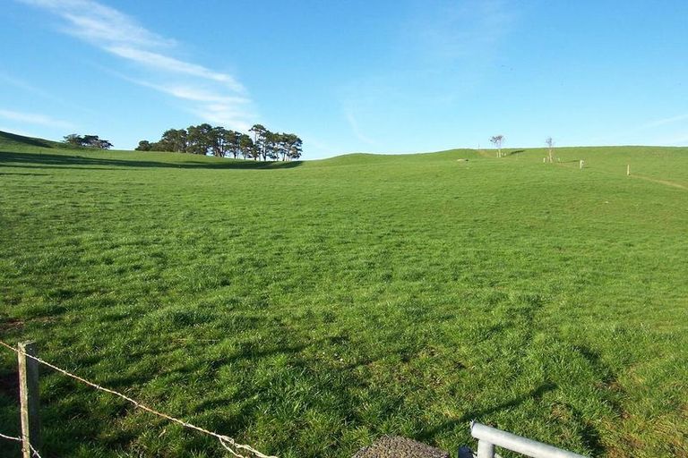 Photo of property in 73 Te Mata Road, Raglan, 3295