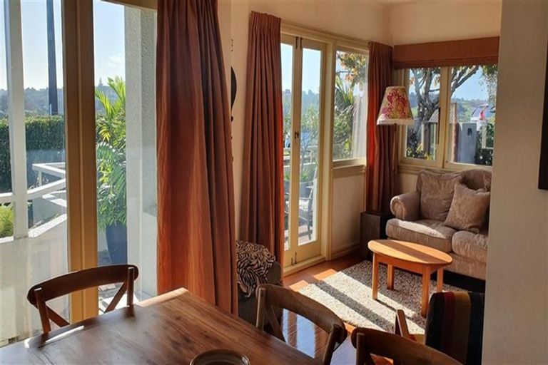 Photo of property in 1/174 Upland Road, Remuera, Auckland, 1050