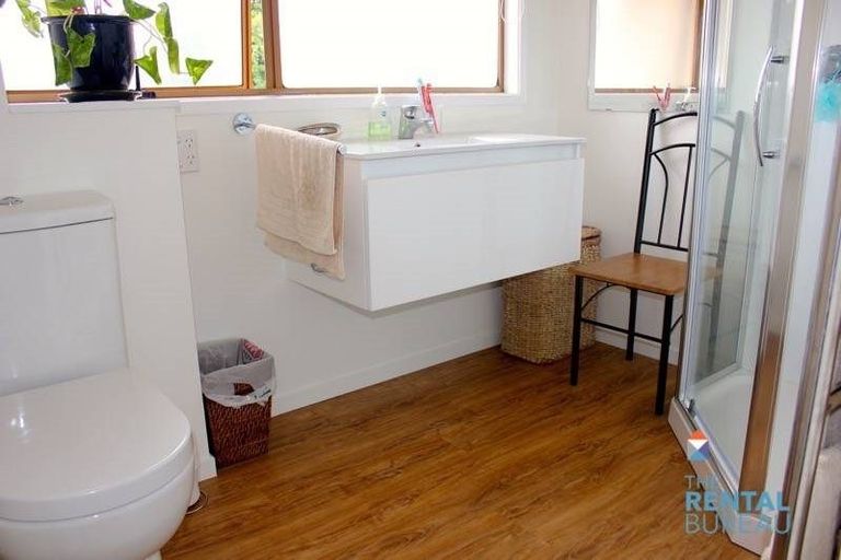 Photo of property in 7/3 Glen Road, Browns Bay, Auckland, 0630