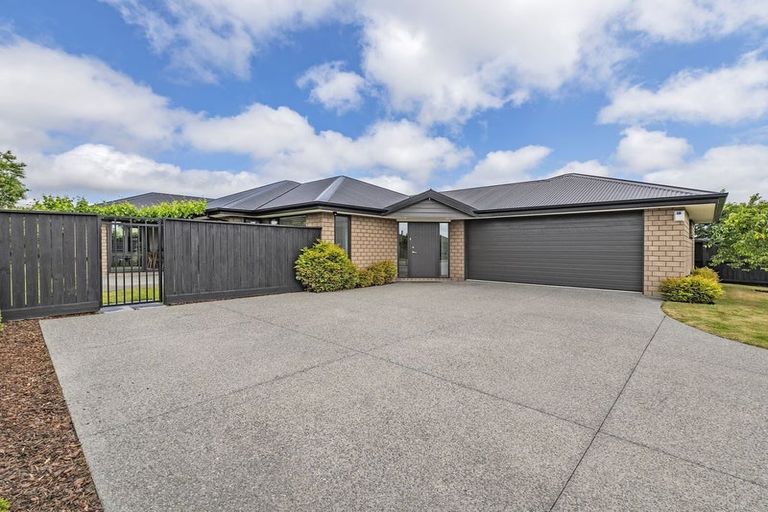 Photo of property in 25 Whincops Road, Halswell, Christchurch, 8025