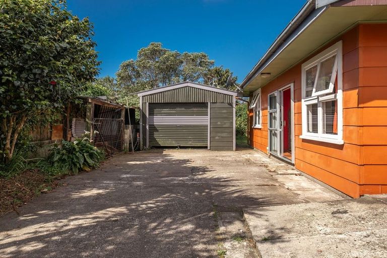 Photo of property in 11 Ngahue Crescent, Carters Beach, Westport, 7825