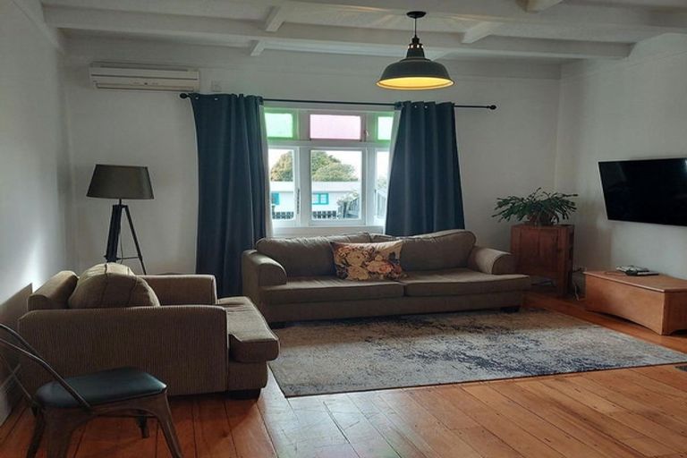 Photo of property in 70a Helvetia Road, Pukekohe, 2120