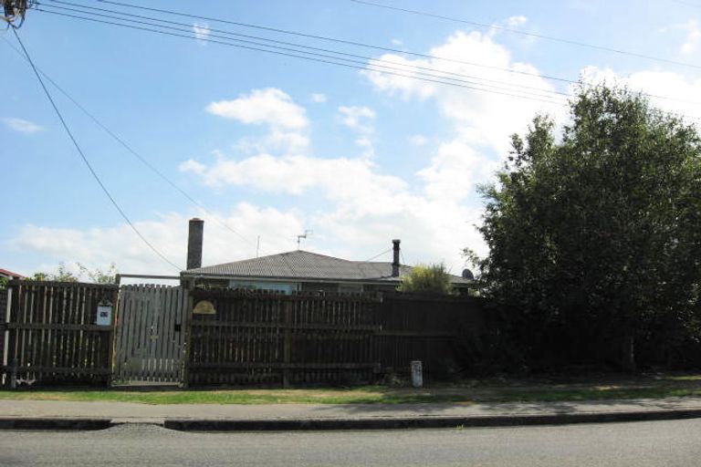 Photo of property in 37 Market Street, Leeston, 7632