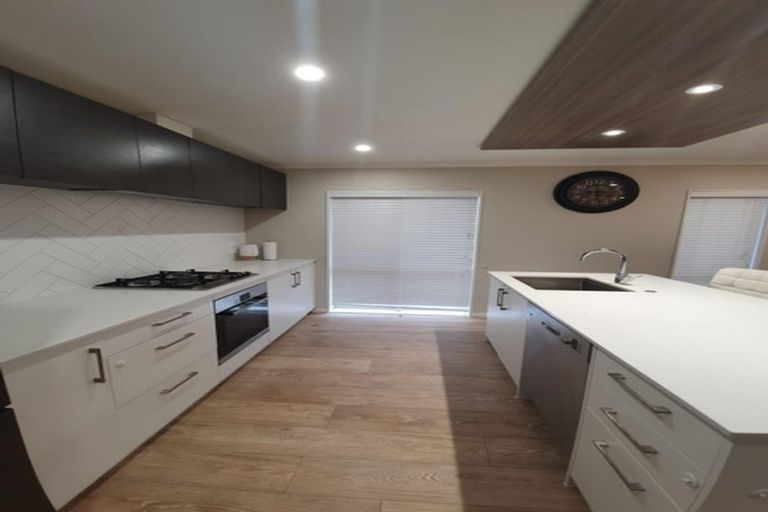 Photo of property in 37 Wellfield Drive, Papakura, 2110