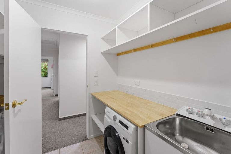 Photo of property in 399b Te Moana Road, Waikanae, 5036