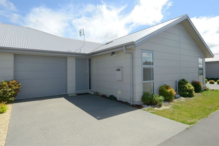 Photo of property in 13 Cassino Street, Rangiora, 7400