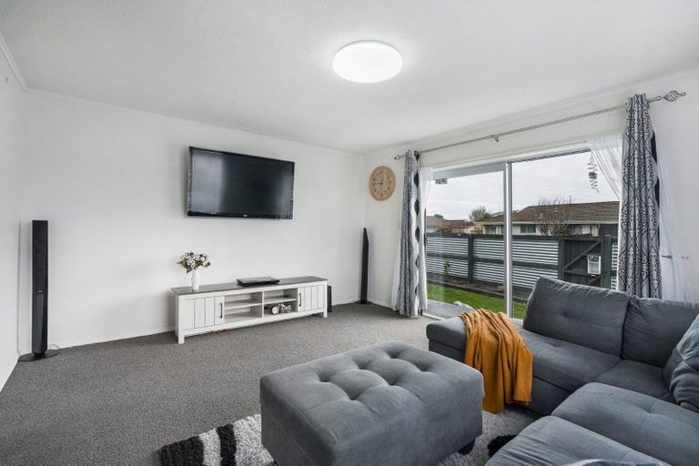 Photo of property in 28a Korora Street, Bromley, Christchurch, 8062