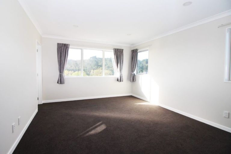 Photo of property in 80 Jeroboam Loop, Kumeu, 0810