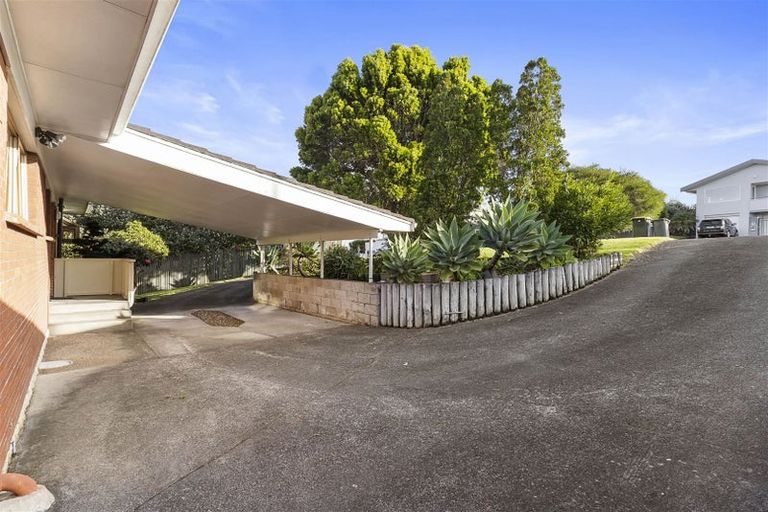 Photo of property in 208 Clovelly Road, Bucklands Beach, Auckland, 2012