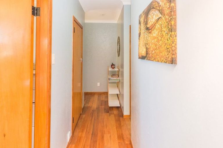 Photo of property in 1 Plunket Street, Durie Hill, Whanganui, 4500