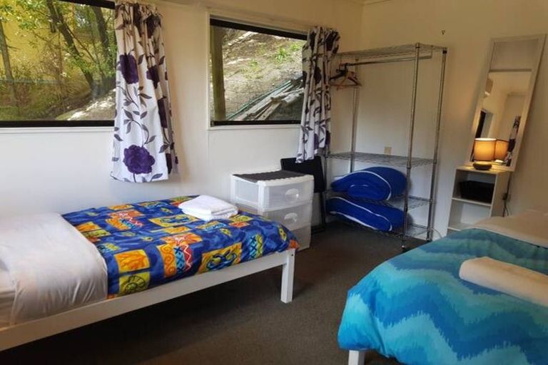 Photo of property in 26 Mackinnon Terrace, Sunshine Bay, Queenstown, 9300