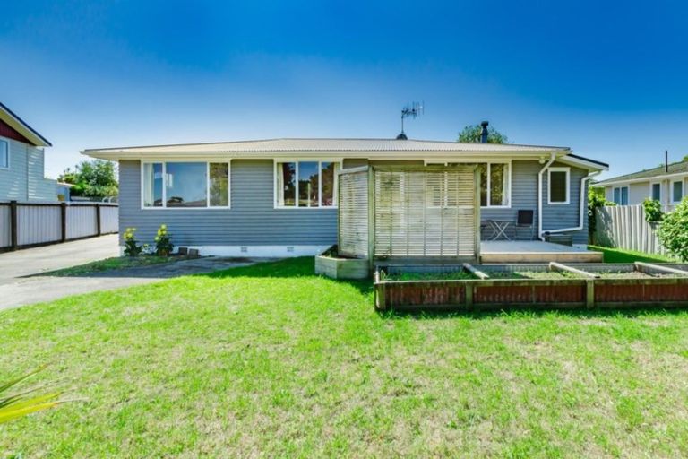 Photo of property in 21 Te Kupe Road, Paraparaumu Beach, Paraparaumu, 5032