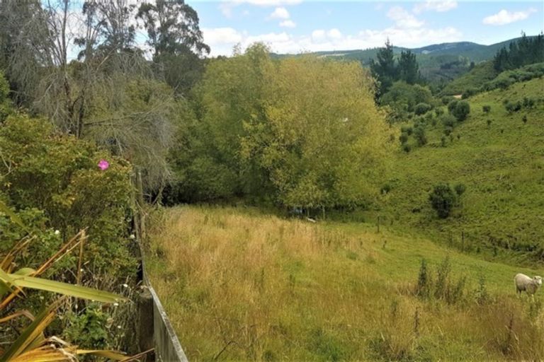 Photo of property in 2162 Herbert-hampden Road, Herbert, Oamaru, 9495
