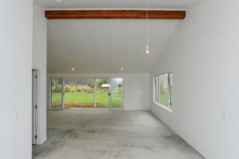 Photo of property in 69 Phillips Street, Tikokino, Waipawa, 4273