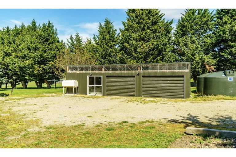 Photo of property in 533 Saint Bathans Loop Road, Cambrians, Omakau, 9377