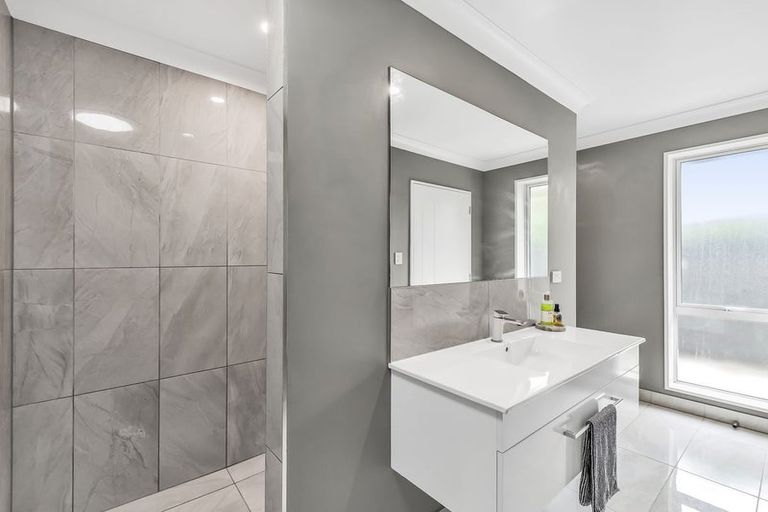 Photo of property in 48 Bradbury Avenue, Rolleston, 7614