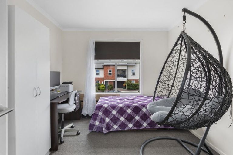 Photo of property in 77 Chiefs Court, Hamilton East, Hamilton, 3216