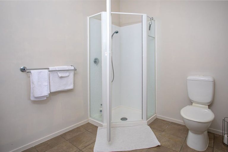 Photo of property in 208 Russell Bruce Place, Onemana, Whangamata, 3691