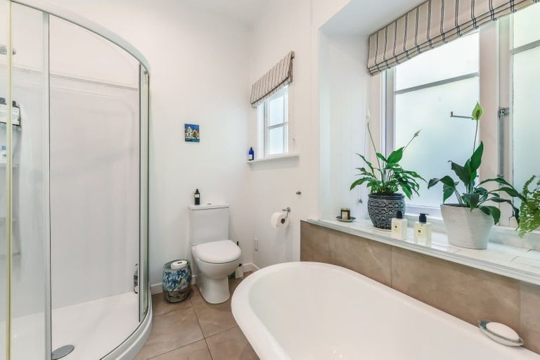 Photo of property in 168 Collingwood Street, Nelson, 7010