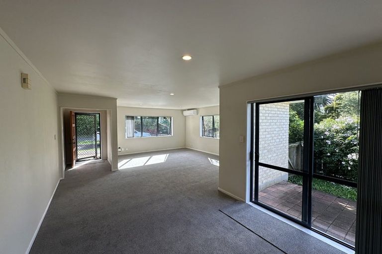 Photo of property in 20b West Coast Road, Glen Eden, Auckland, 0602