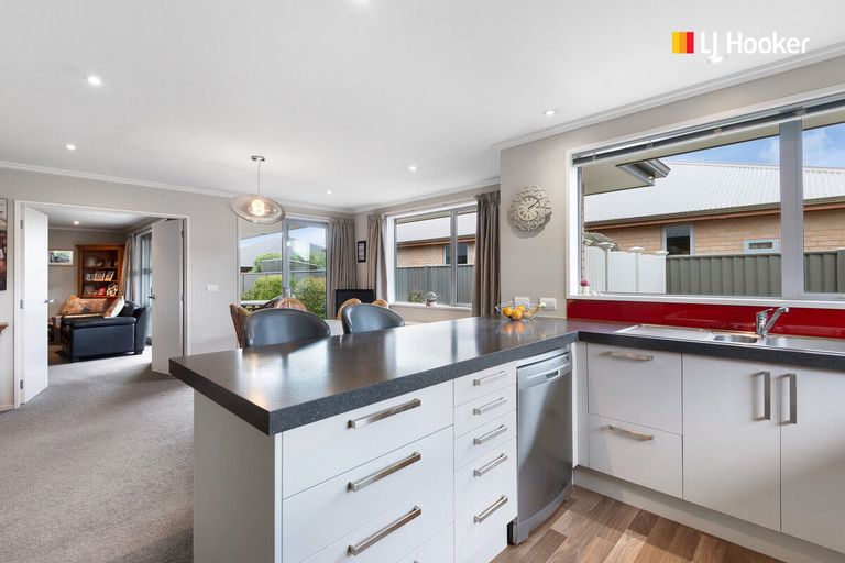 Photo of property in 169 Wingatui Road, Mosgiel, 9024