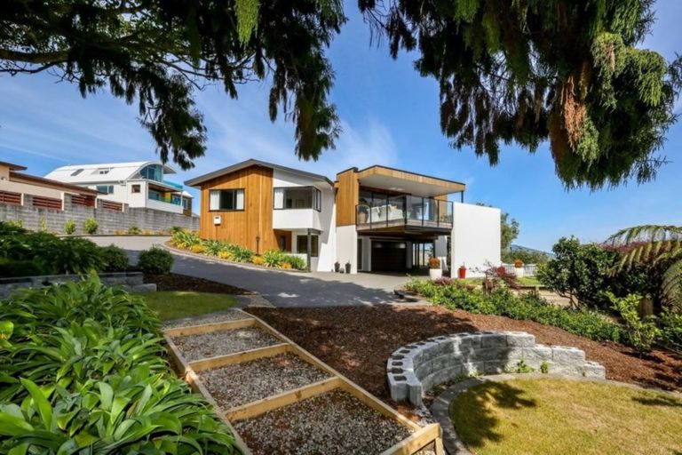 Photo of property in 45a Paynters Avenue, Strandon, New Plymouth, 4312