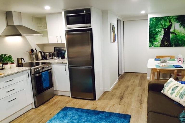 Photo of property in 1/21 Sanders Avenue, Takapuna, Auckland, 0622