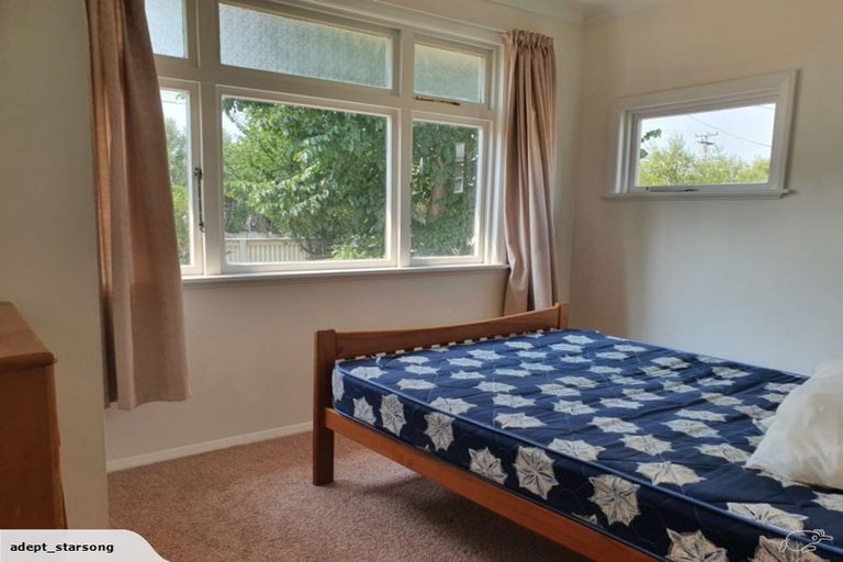 Photo of property in 290 High Street South, Carterton, 5713