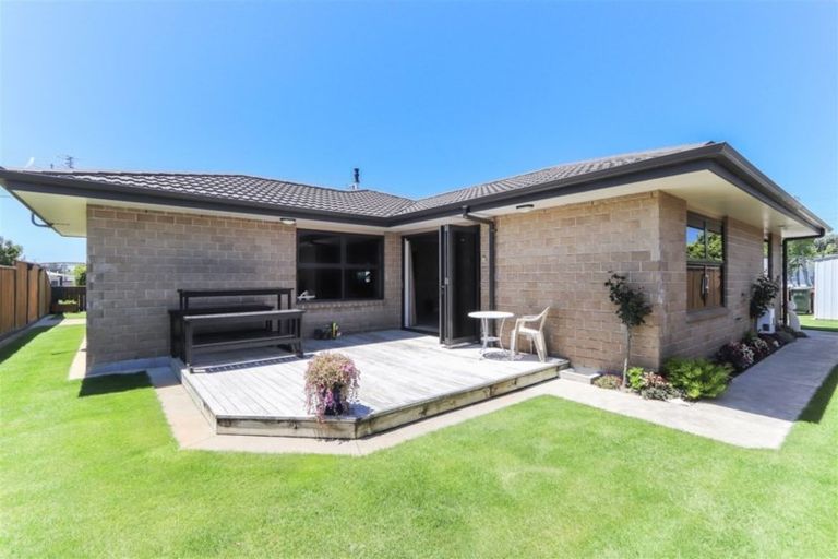 Photo of property in 16 Brookes Street, Inglewood, 4330