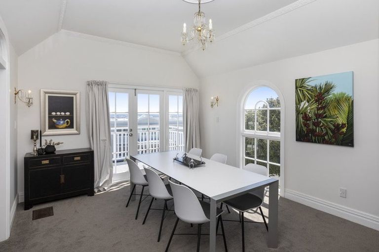 Photo of property in 81a Dyers Pass Road, Cashmere, Christchurch, 8022